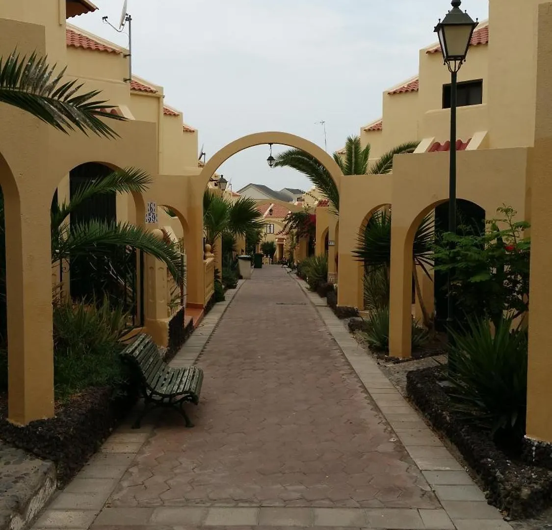 Cozy And Sunny Apartment With Everything You Need, Great Location Costa Adeje  Španělsko