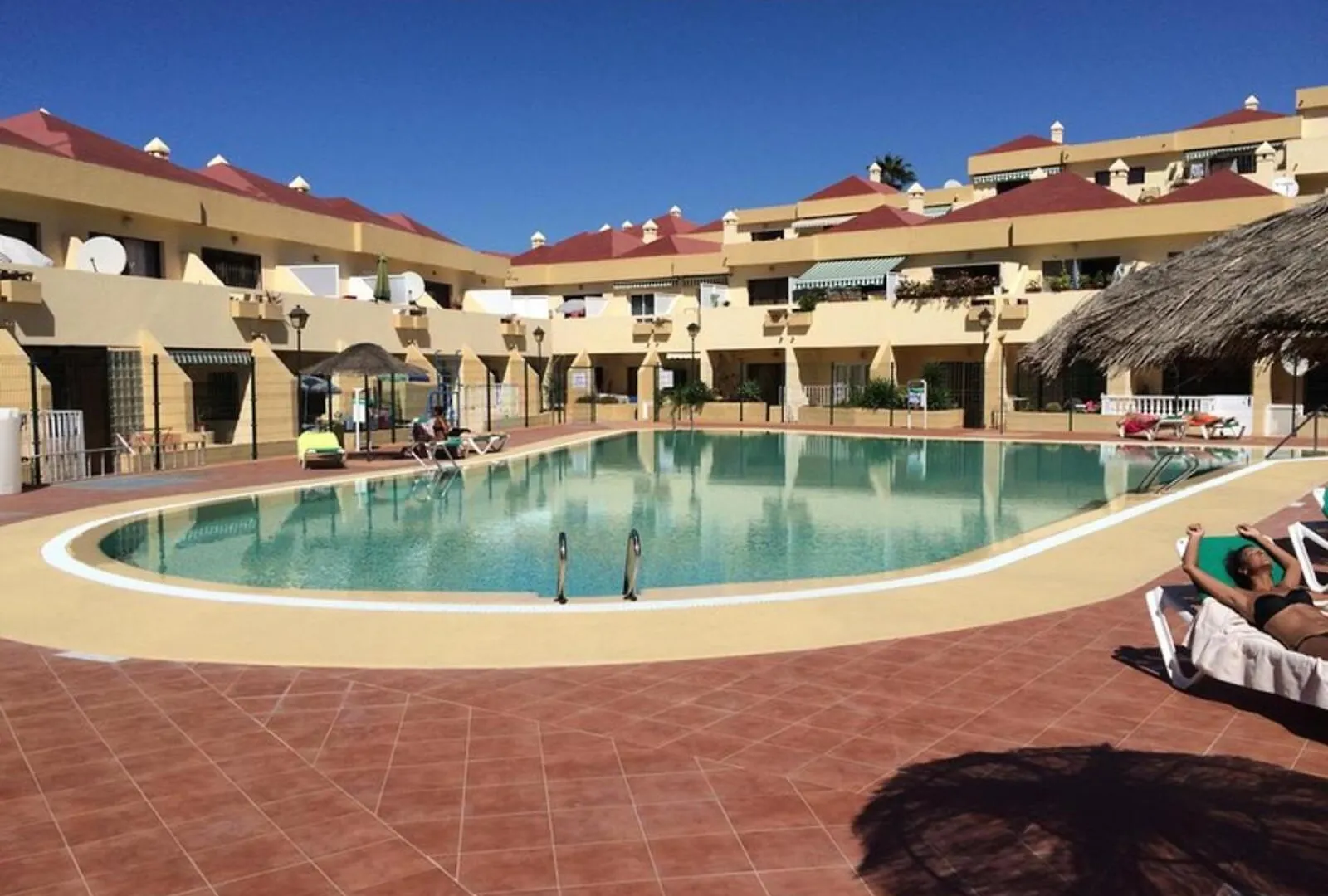 Cozy And Sunny Apartment With Everything You Need, Great Location Costa Adeje  Costa Adeje (Tenerife)