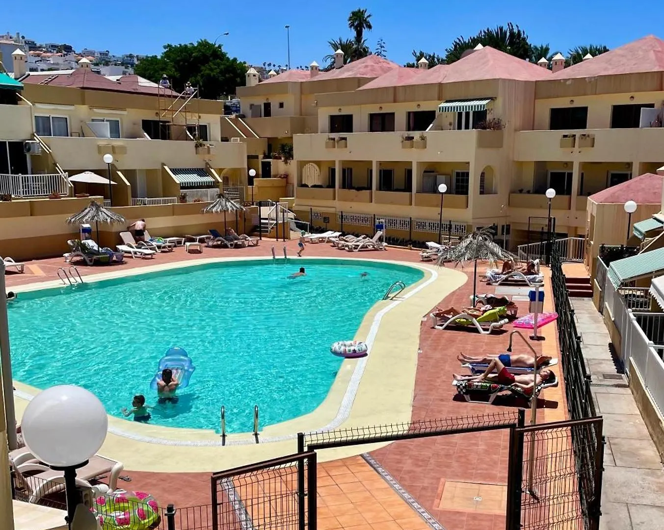 Cozy And Sunny Apartment With Everything You Need, Great Location Costa Adeje